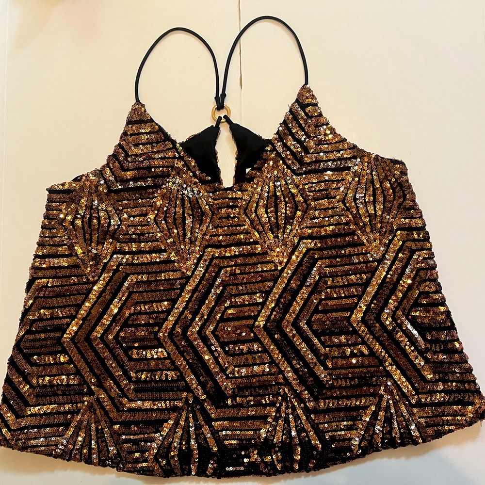 Sz S Sugar + Lips cropped gold & black sequined top